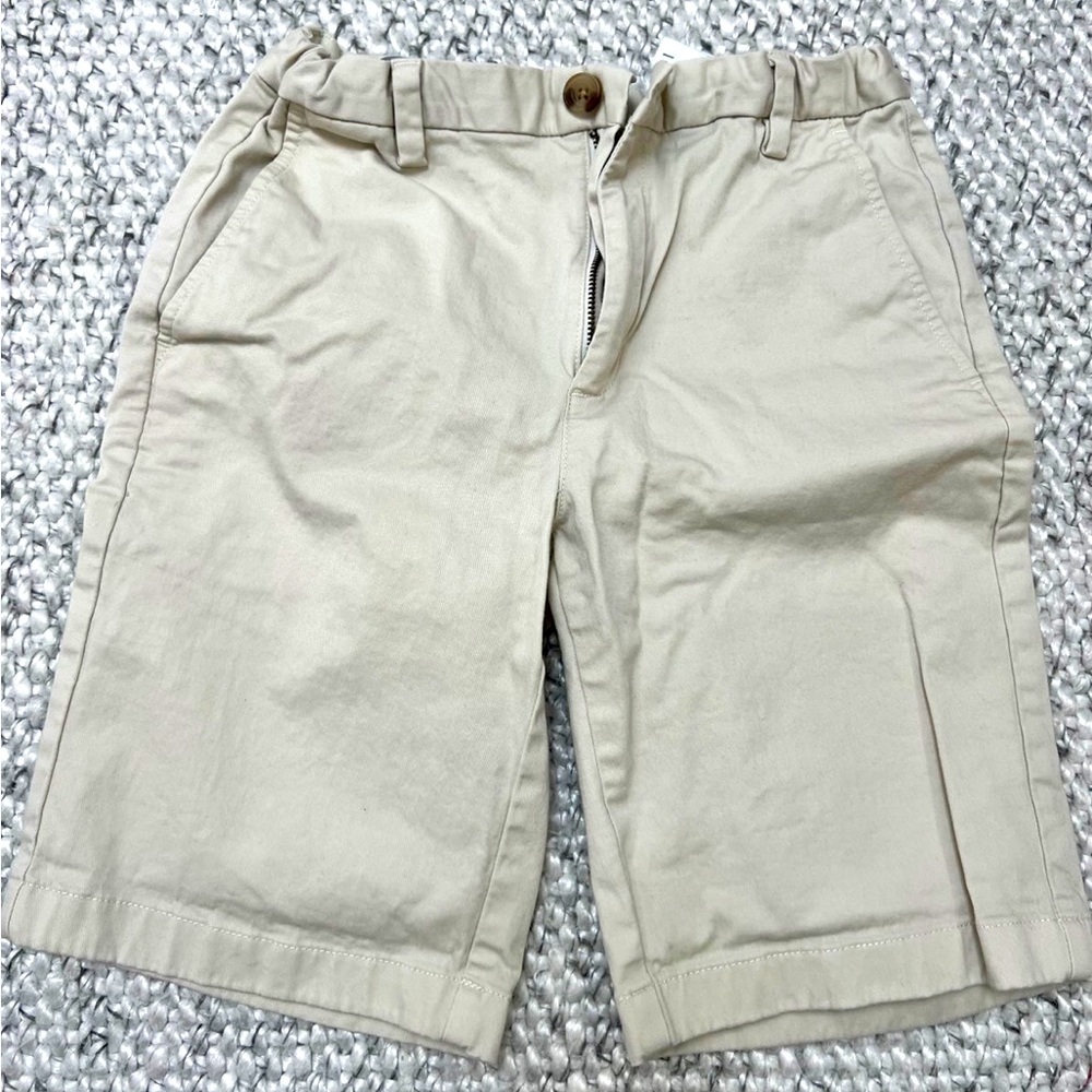 Vineyard Vines khaki shorts